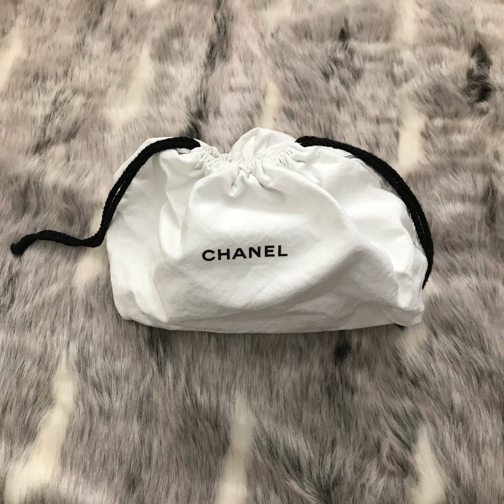 CHANEL white cotton canvas drawstring pouch cosmetic bag storage bag - Authentic